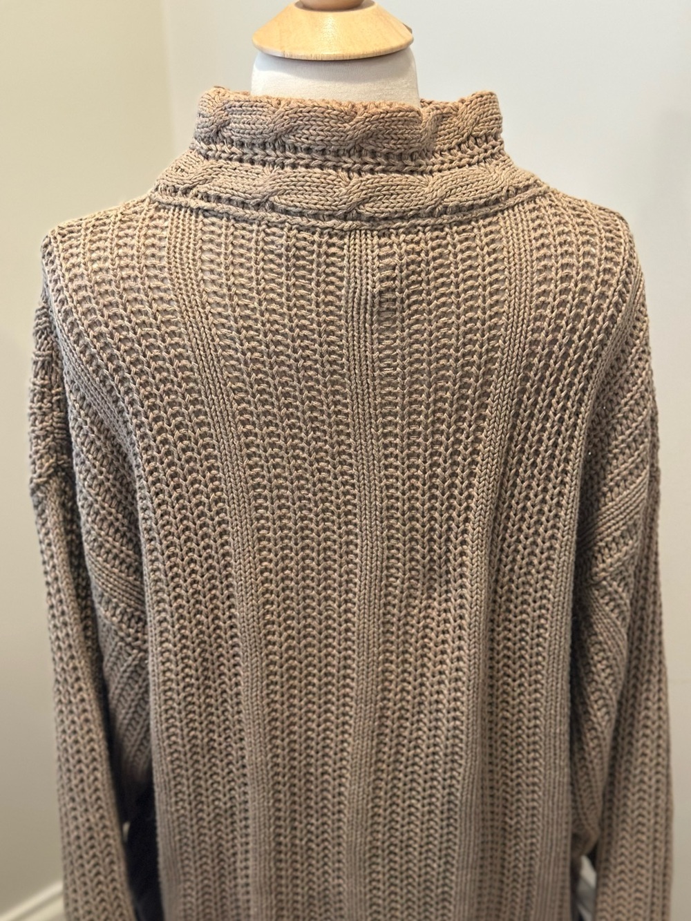 Tarazzia Design Group Cable Knit Cowl Neck Sweater Taupe Ramie Cotton M - Picture 6 of 9